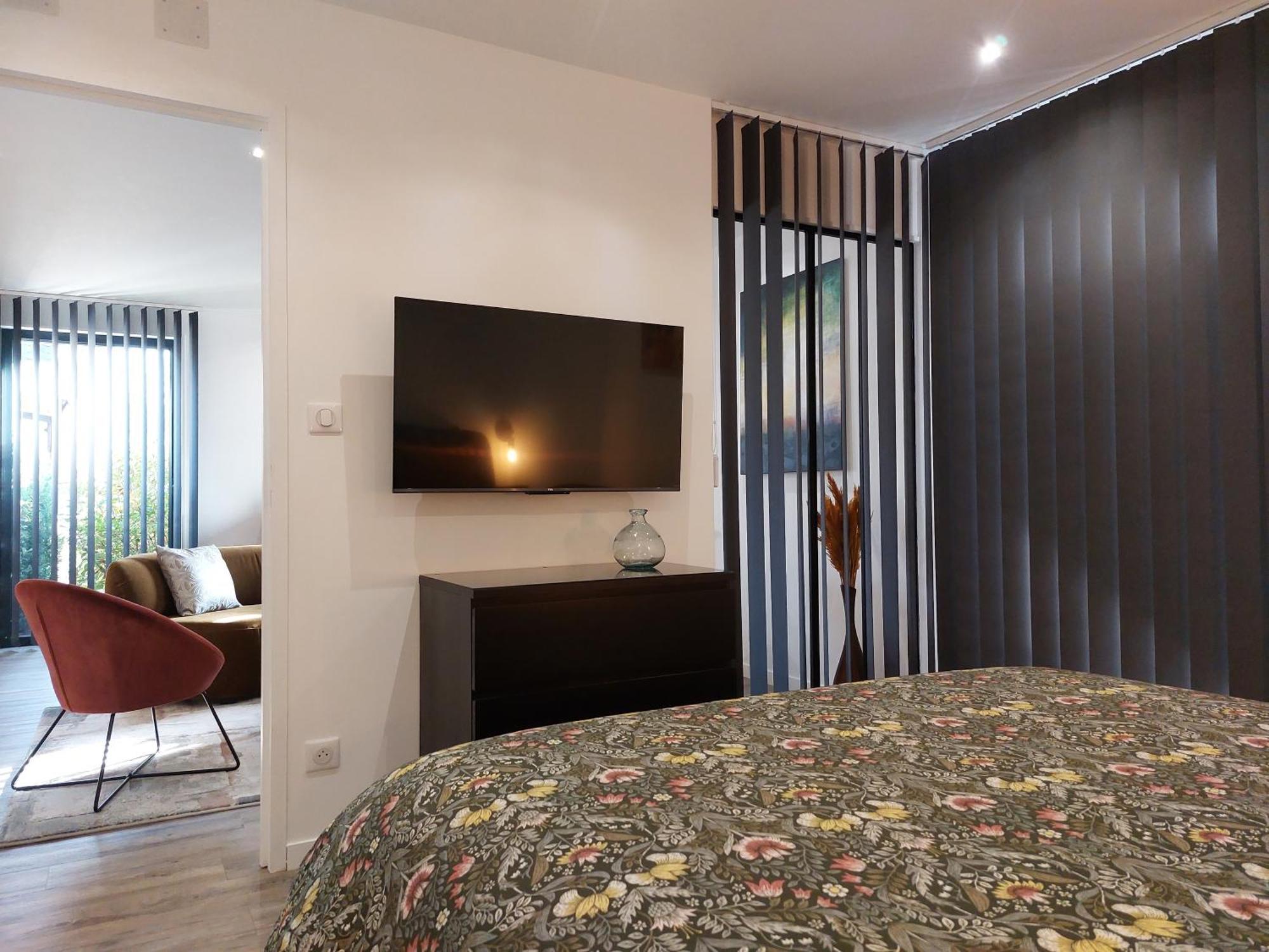 Urbs Sud Apartment